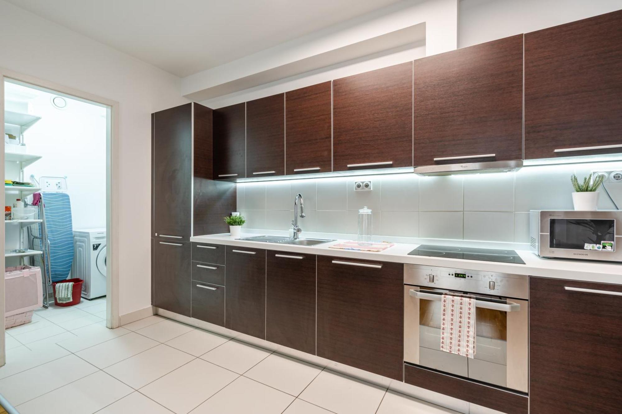 Home Of Serenity - 2 Bdr, Free Parking And Terrace Budapest Exterior photo
